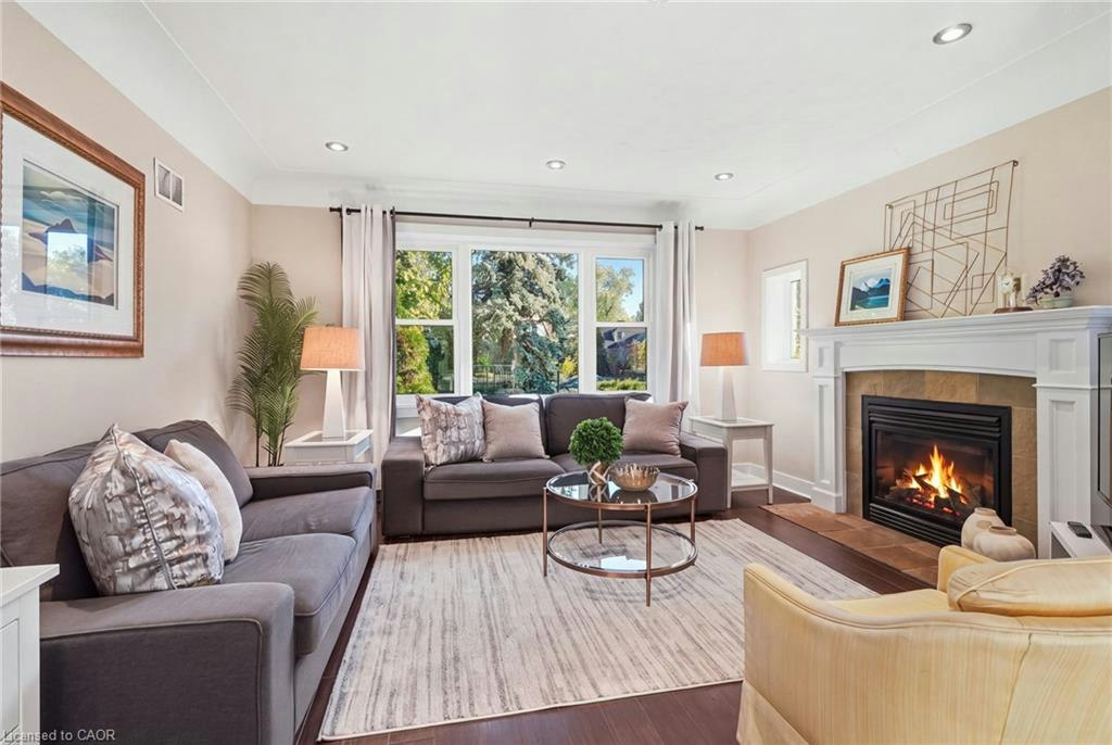 313 North Shore Boulevard W - 4