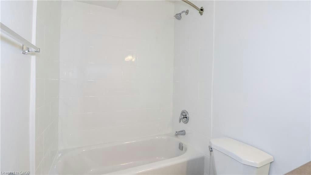 11-94 Sanford Street, Barrie, ON, L4N 3C5 - 5