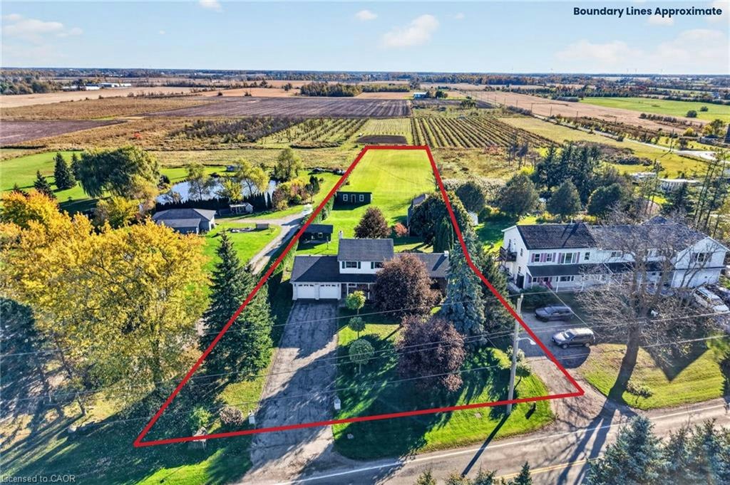 697 Ridge Road W, Grimsby, ON, L3M 4E7