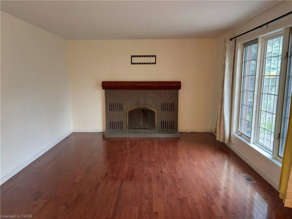 535 Cairncroft Place, Waterloo, ON, N2T 2J5 - 8