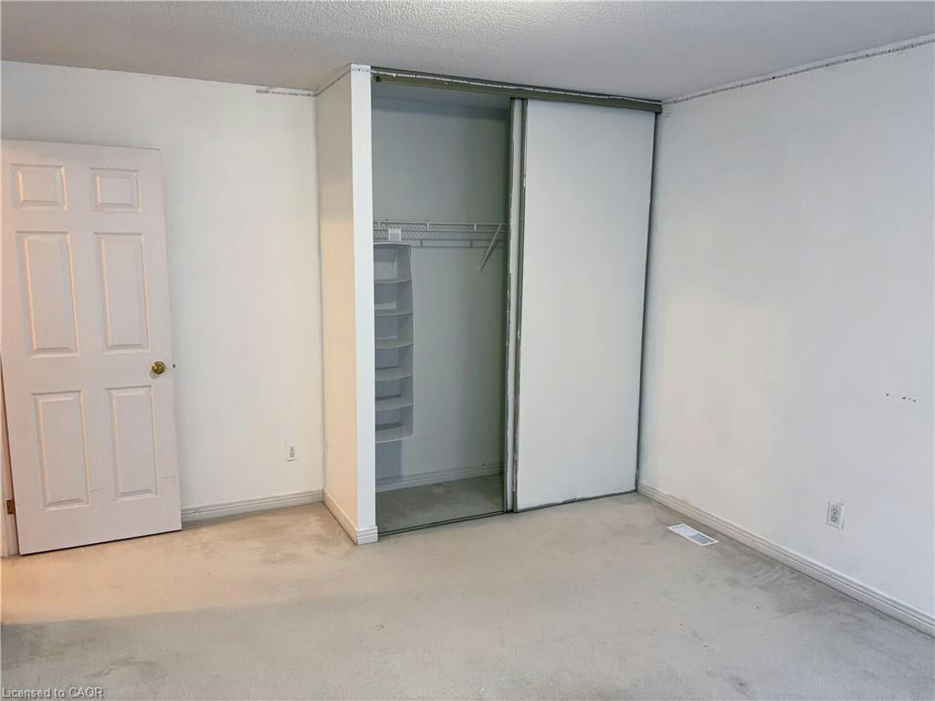 535 Cairncroft Place, Waterloo, ON, N2T 2J5 - 14