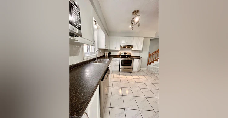 293 Doon Mills Drive, Kitchener, ON, N2P 2R8 - 6