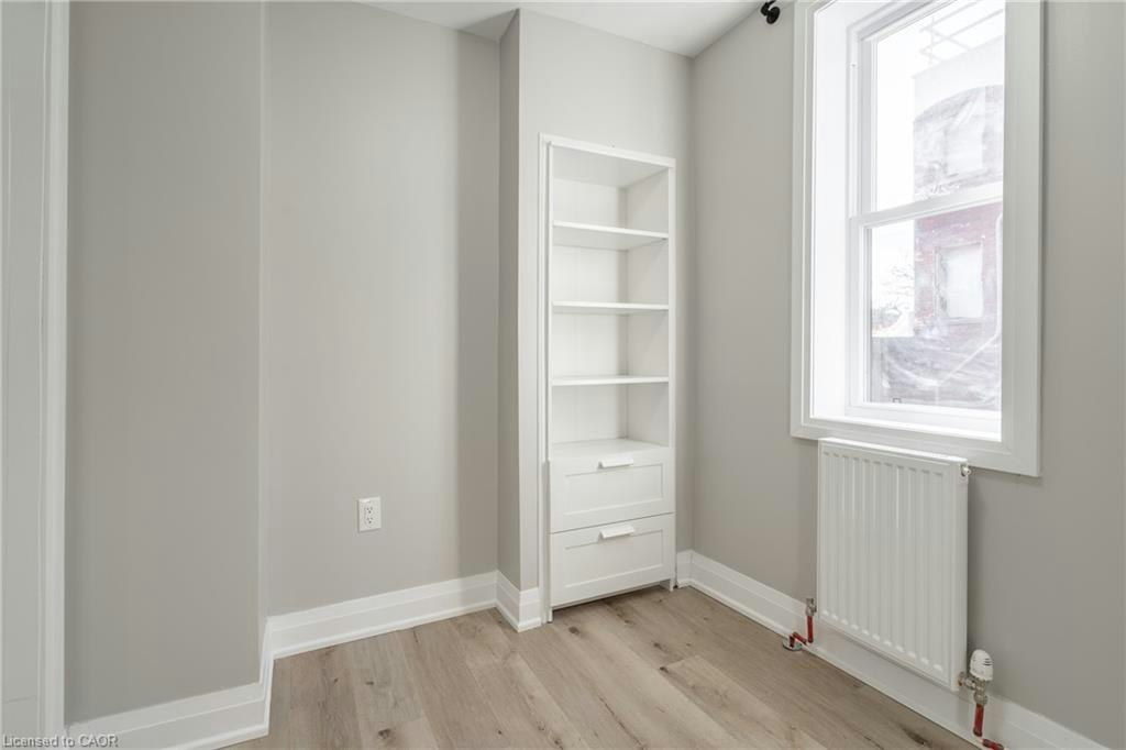 2-1212 Cannon Street E, Hamilton, ON, L8H 1T9 - 6