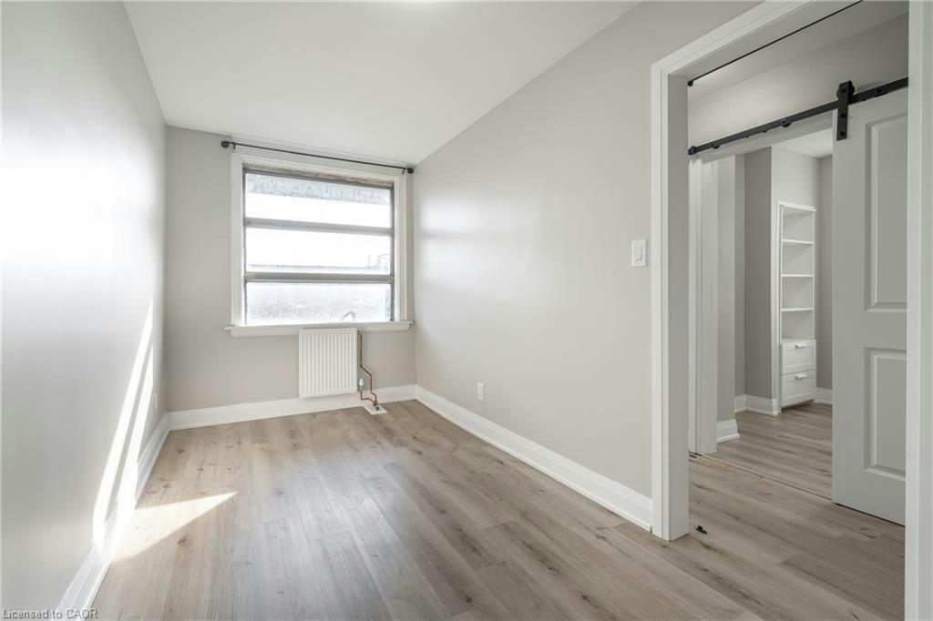 2-1212 Cannon Street E, Hamilton, ON, L8H 1T9 - 4