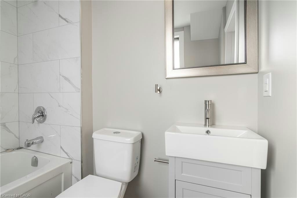 2-1212 Cannon Street E, Hamilton, ON, L8H 1T9 - 10