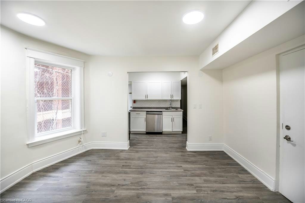 2-709 Main E Street, Hamilton, ON, L8M 1K8 - 2