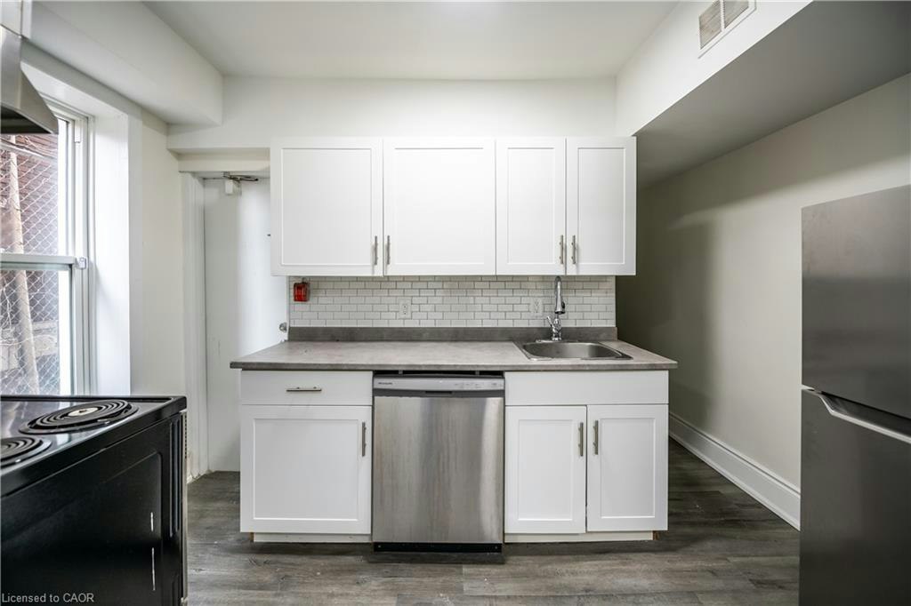 2-709 Main E Street, Hamilton, ON, L8M 1K8 - 7