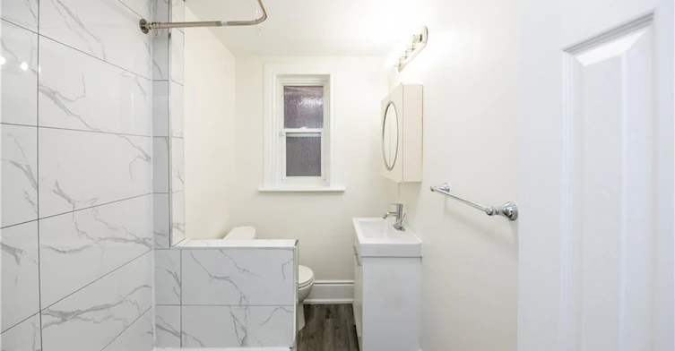 2-709 Main E Street, Hamilton, ON, L8M 1K8 - 13