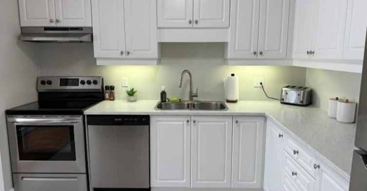 16-169 Bismark Drive, Cambridge, ON, N1S 5C1 - 2