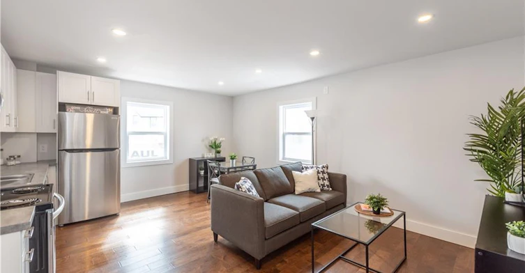 7-35 Niagara Street, St. Catharines, ON, L2R 4K8