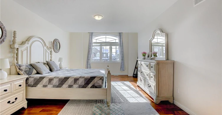 56 Sorrento Street, Kitchener, ON, N2R 0A8 - 4
