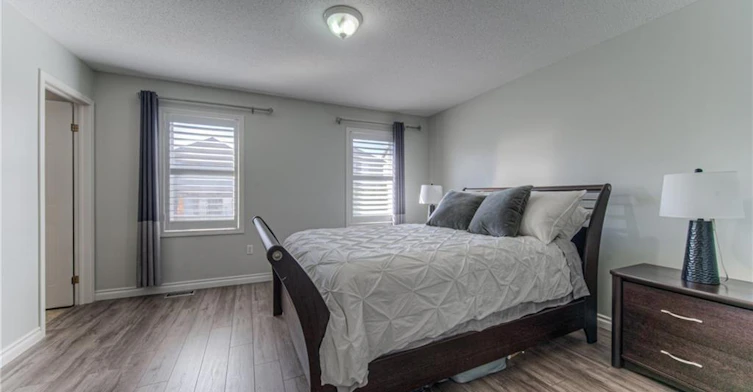Upper Level-308 Colton Circle, Kitchener, ON, N2A 4K1 - 15