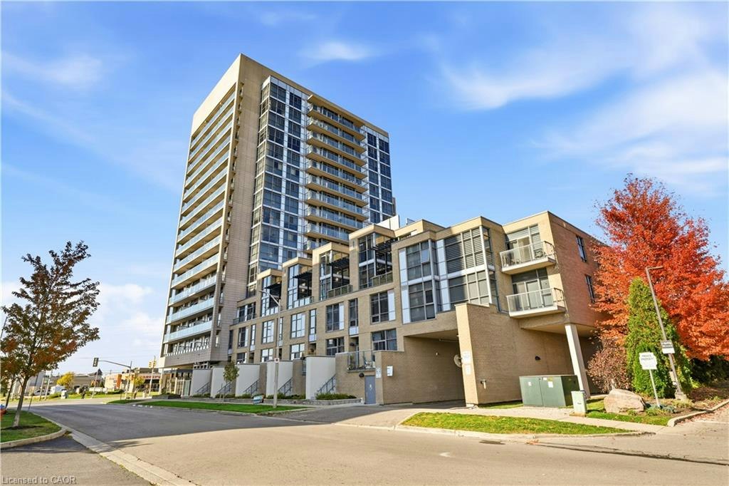 202-1940 Ironstone Drive, Burlington, ON, L7L 0E4
