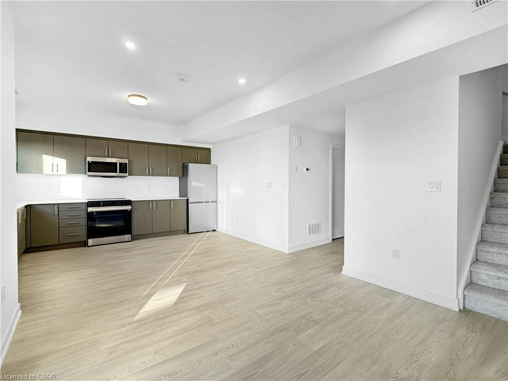 12-8 Miseferi Crescent, Cambridge, ON, N1T 0J1 - 8