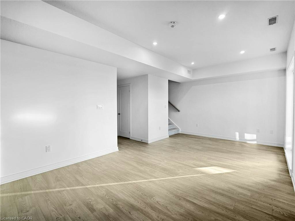 12-8 Miseferi Crescent, Cambridge, ON, N1T 0J1 - 13