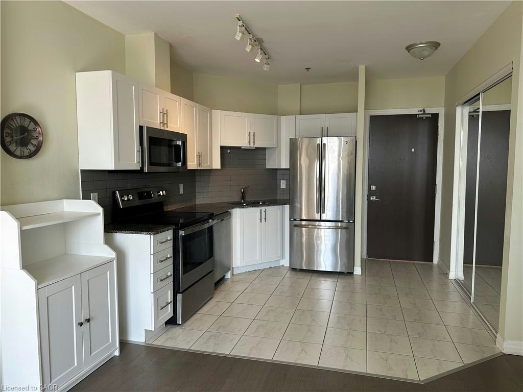 704-5001 Corporate Drive, Burlington, ON, L7L 0H5 - 3