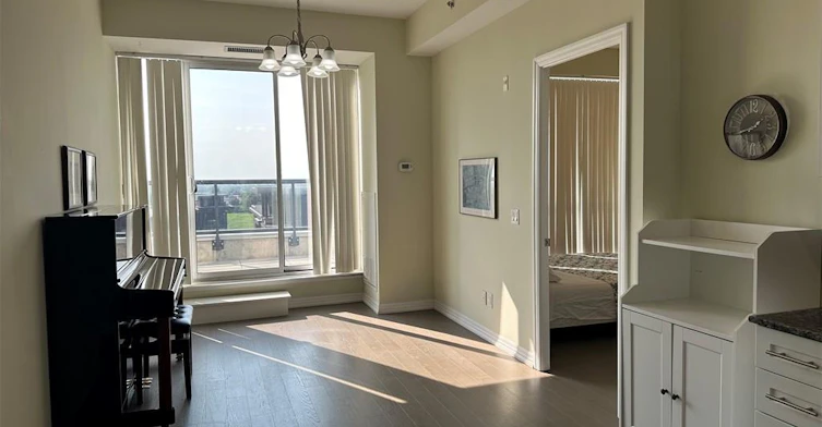 704-5001 Corporate Drive, Burlington, ON, L7L 0H5 - 2