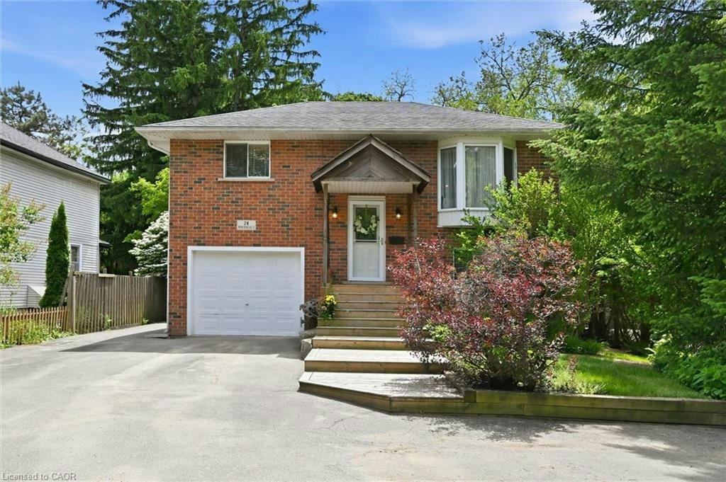 28 Rousseaux Street, Hamilton, ON, L9G 2W5