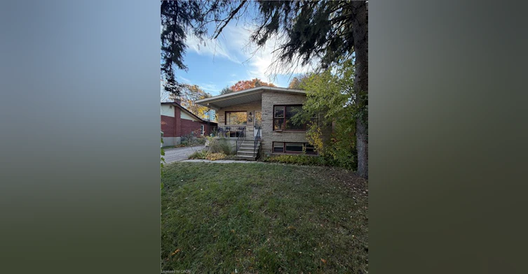 Lower-10 Cardill Crescent, Waterloo, ON, N2L 3Y6