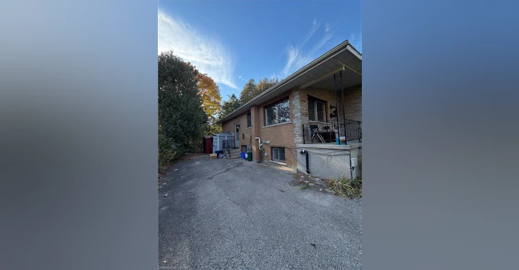 Lower-10 Cardill Crescent, Waterloo, ON, N2L 3Y6 - 3