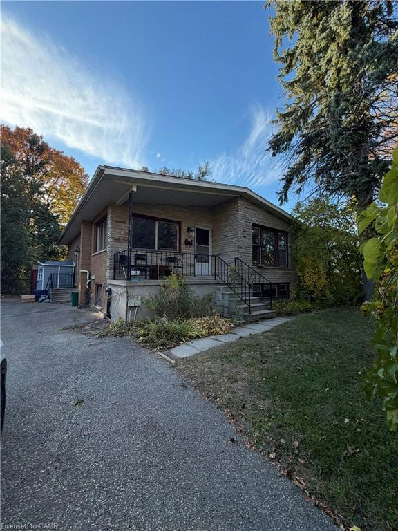 Lower-10 Cardill Crescent, Waterloo, ON, N2L 3Y6 - 2