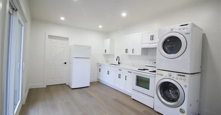 A-313 Wentworth Street N, Hamilton, ON, L8L 5V9 - 4