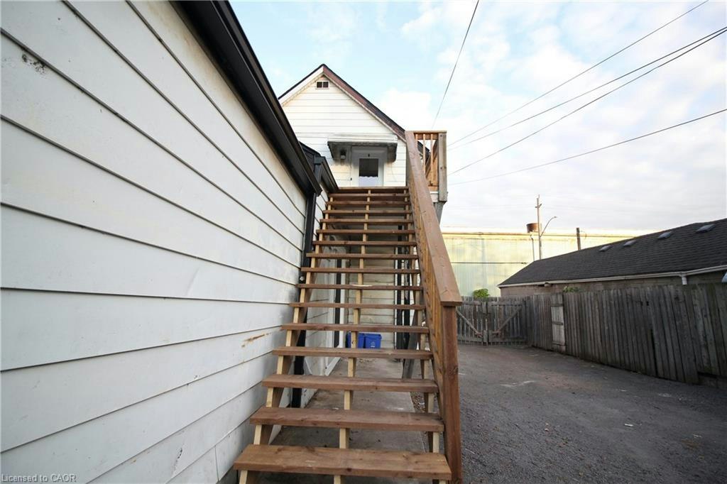 B-313 Wentworth Street N, Hamilton, ON, L8L 5V9 - 9