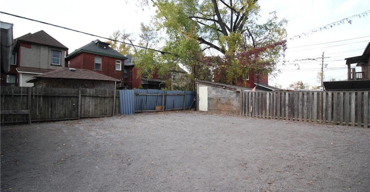 B-313 Wentworth Street N, Hamilton, ON, L8L 5V9 - 11