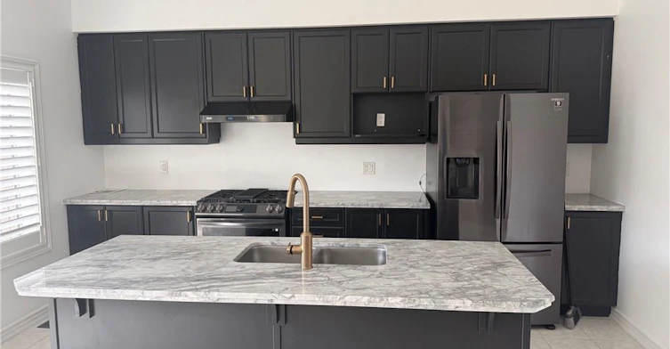 13 Flagg Avenue, Brant, ON, N3L 0K2 - 3
