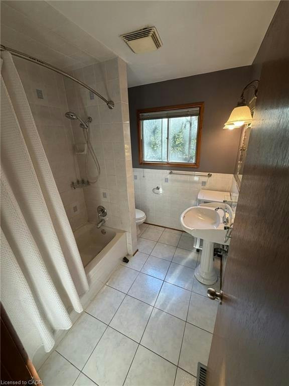 Upper Level-10 Cardill Crescent, Waterloo, ON, N2L 3Y6 - 9