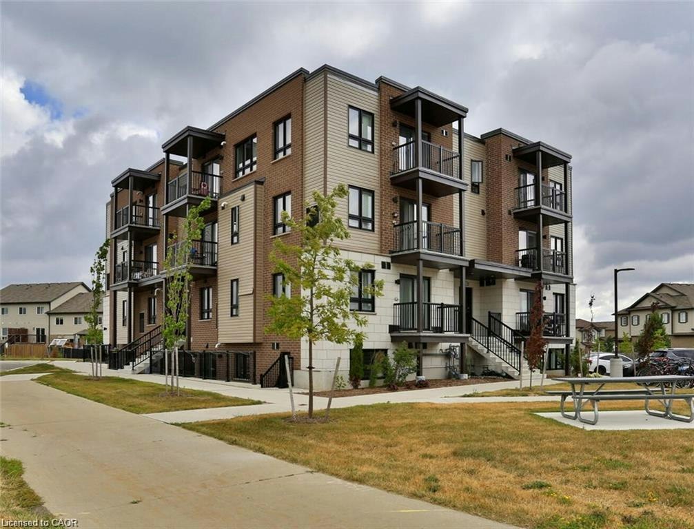 B5-1331 Countrystone Drive, Kitchener, ON, N2N 3R9