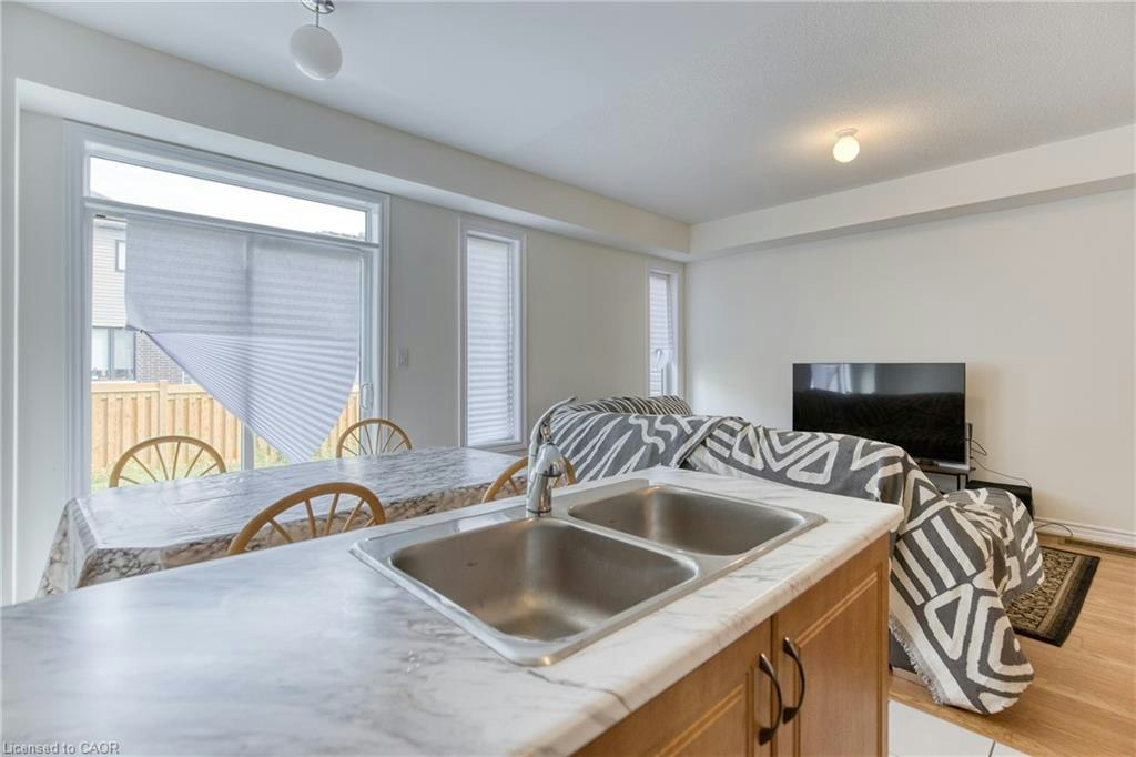 12 Hylton Drive, Barrie, ON, L9J 0W5 - 16