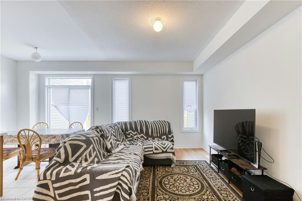 12 Hylton Drive, Barrie, ON, L9J 0W5 - 6