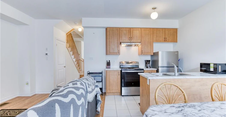 12 Hylton Drive, Barrie, ON, L9J 0W5 - 9