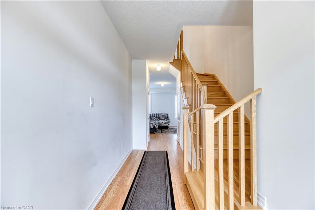 12 Hylton Drive, Barrie, ON, L9J 0W5 - 2