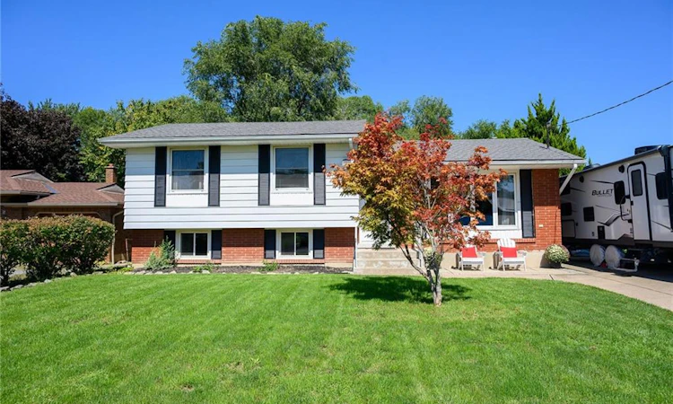 3 Jill Court