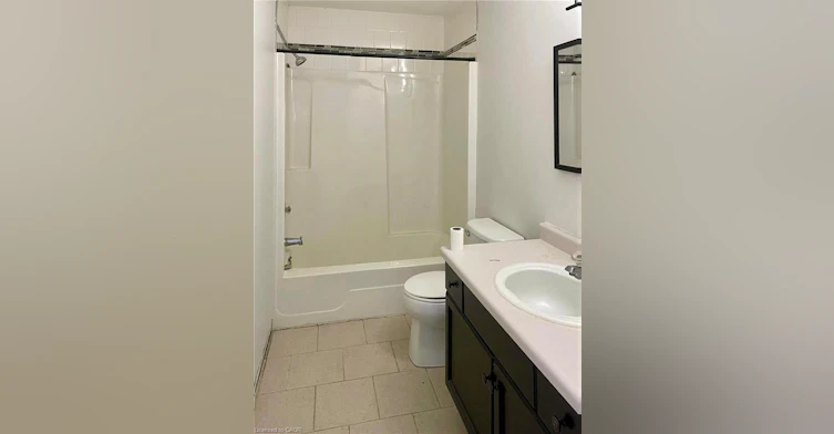 43 Beckett Boulevard, Tillsonburg, ON, N4G 5N2 - 9