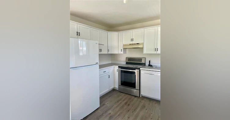 43 Beckett Boulevard, Tillsonburg, ON, N4G 5N2 - 3