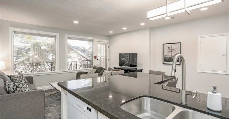 6-432 Burlington Avenue, Burlington, ON, L7S 1R4 - 8