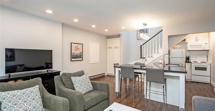 6-432 Burlington Avenue, Burlington, ON, L7S 1R4 - 12