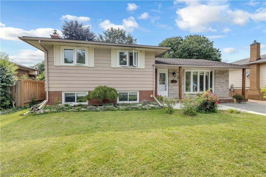 92 Brier Park Road, Brantford, ON, N3R 5T4