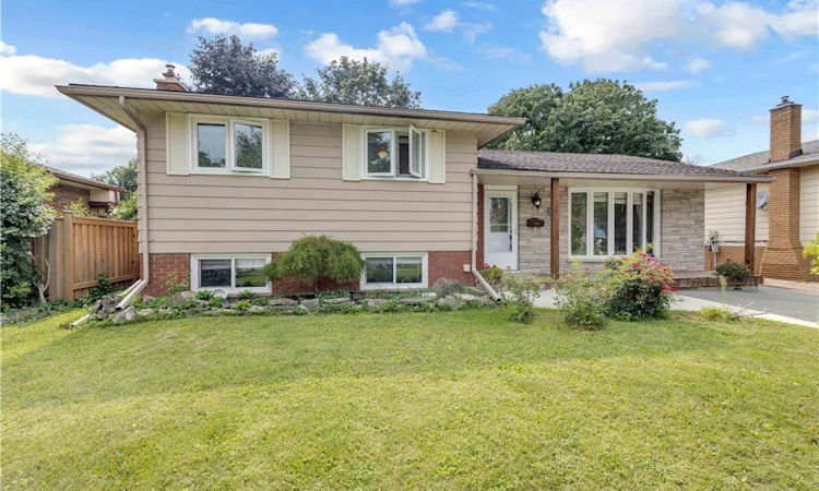 92 Brier Park Road