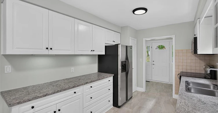 3401 Rockwood Drive, Burlington, ON, L7N 3H6 - 12