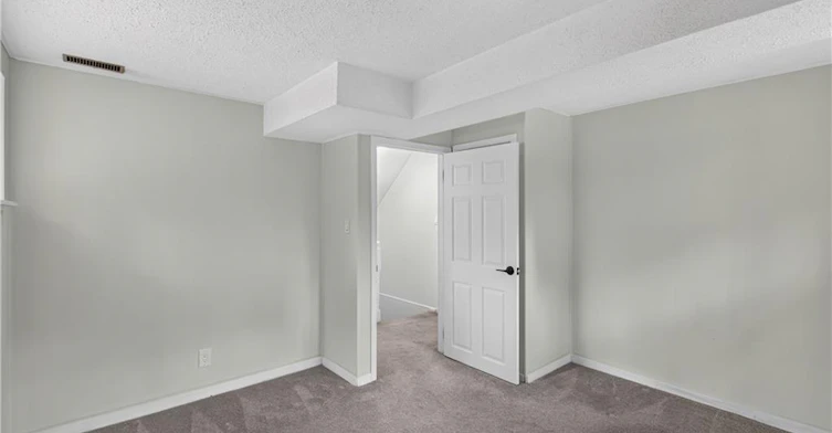 3401 Rockwood Drive, Burlington, ON, L7N 3H6 - 31