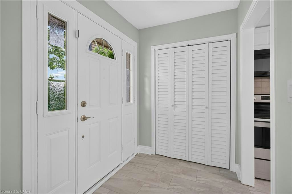 3401 Rockwood Drive, Burlington, ON, L7N 3H6 - 3