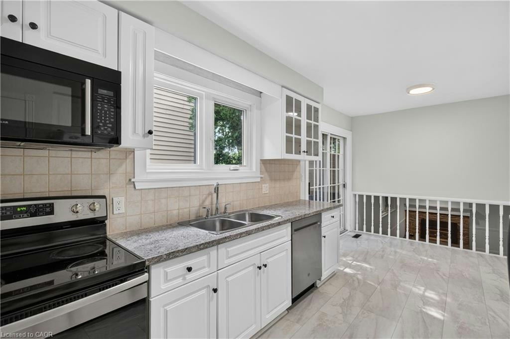3401 Rockwood Drive, Burlington, ON, L7N 3H6 - 11