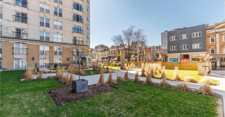 910-135 James Street S, Hamilton, ON, L8P 2Z6 - 2