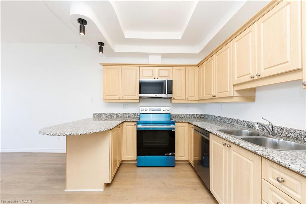 910-135 James Street S, Hamilton, ON, L8P 2Z6 - 12