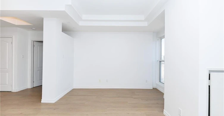 910-135 James Street S, Hamilton, ON, L8P 2Z6 - 8