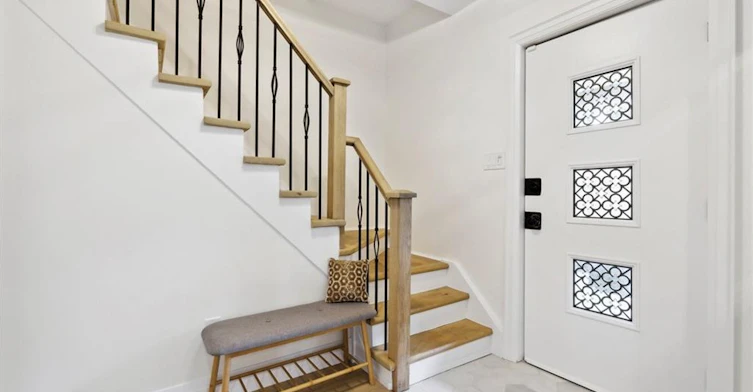 16 Lochearne Street, Hamilton, ON, L8R 1V8 - 6